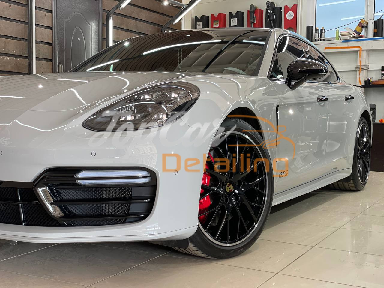 Новый Porsche Panamera GTS