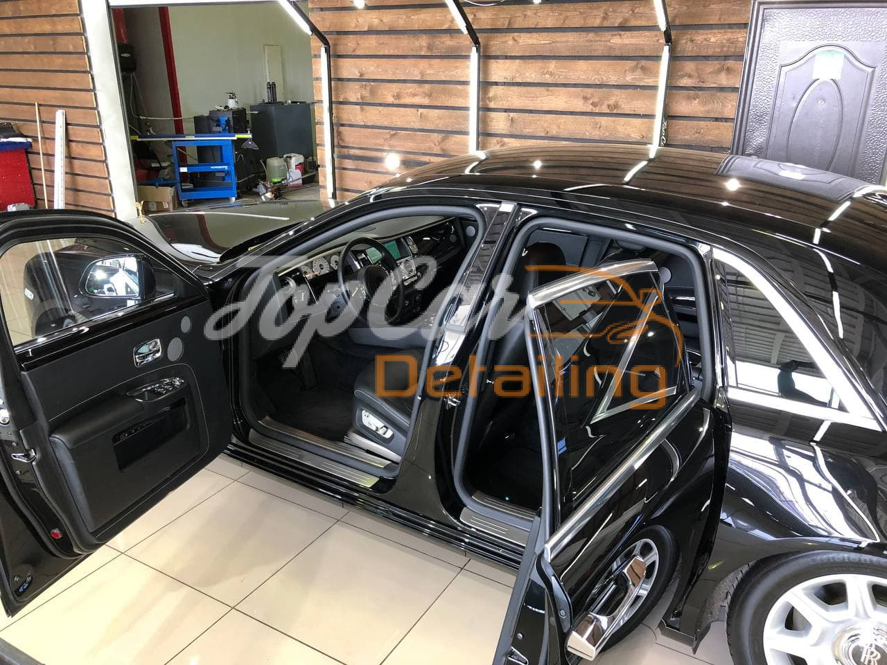 Rolls-Royce Gost